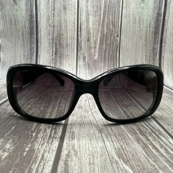 SOLD❤️ CHANEL Bouton Collection Black Sunglasses Red w/ Box + Case 5191 501/3C - Picture 7 of 16